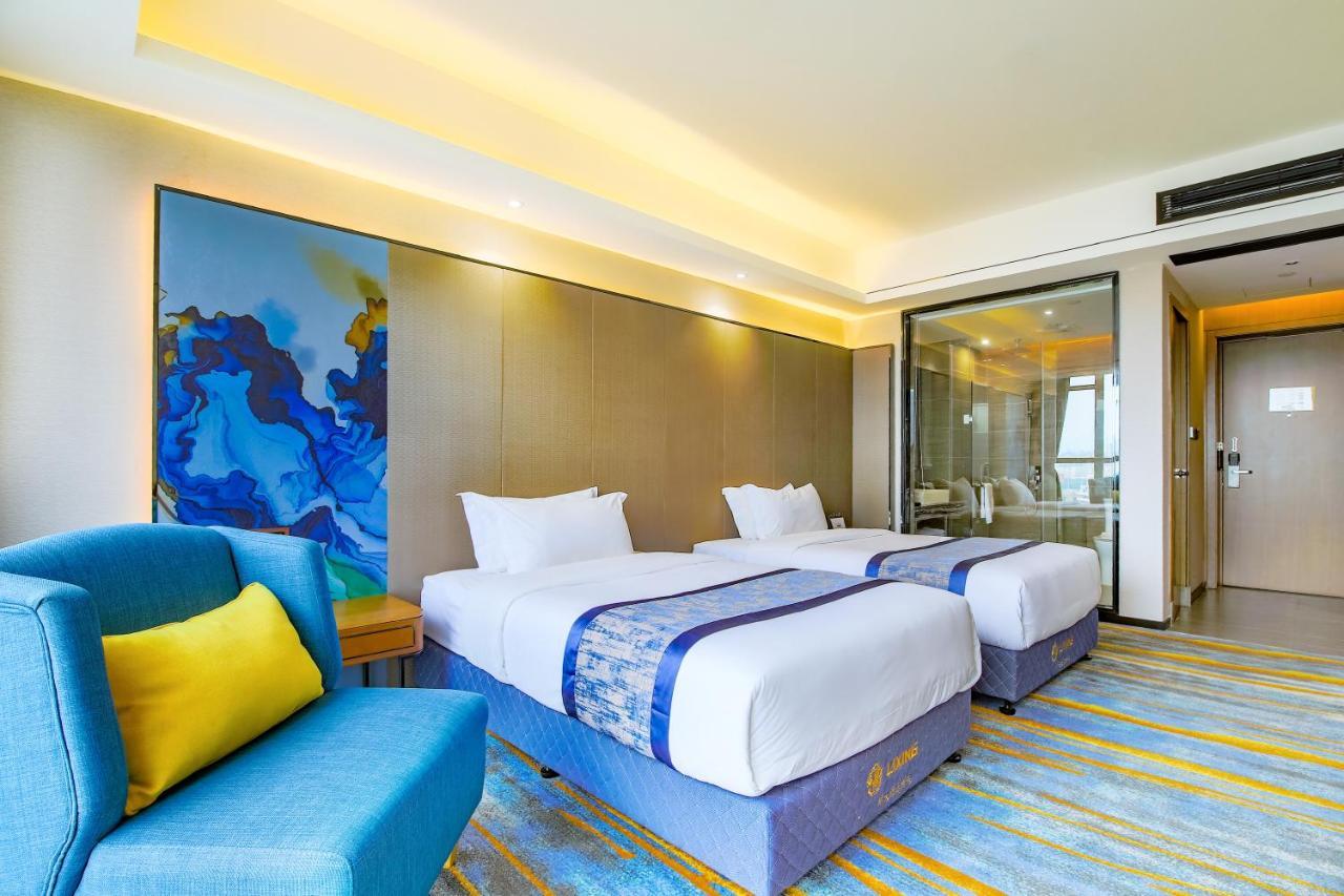 Tomorrow West Hotel Shenzhen Esterno foto