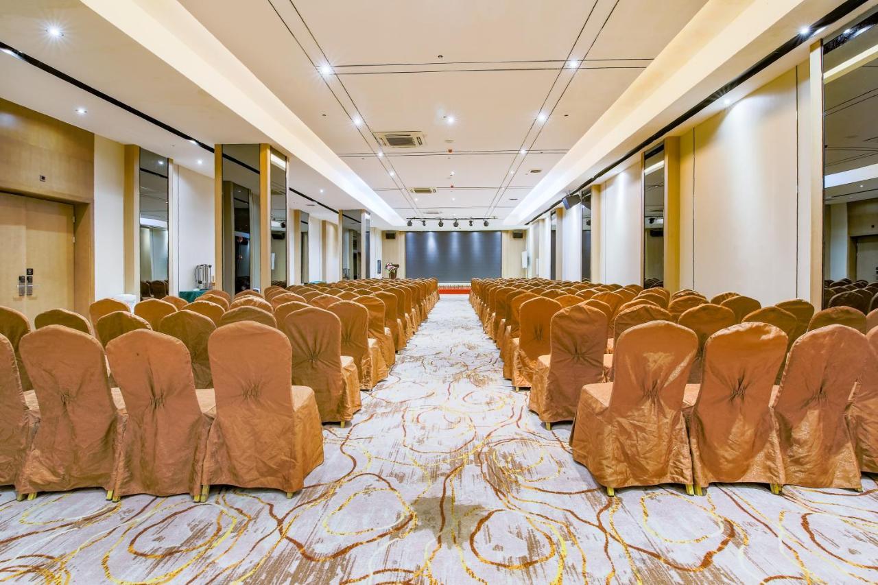 Tomorrow West Hotel Shenzhen Esterno foto